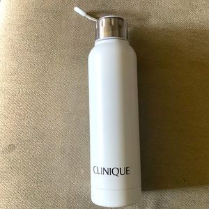 2x  - NEW Minimal minimalistic reusable water hydro flask bottle from Clinique
